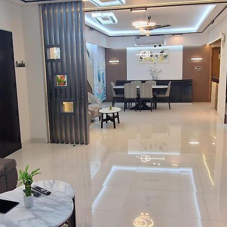 Elegant Secured Family Apartment With Open Space Dhaka Exterior foto
