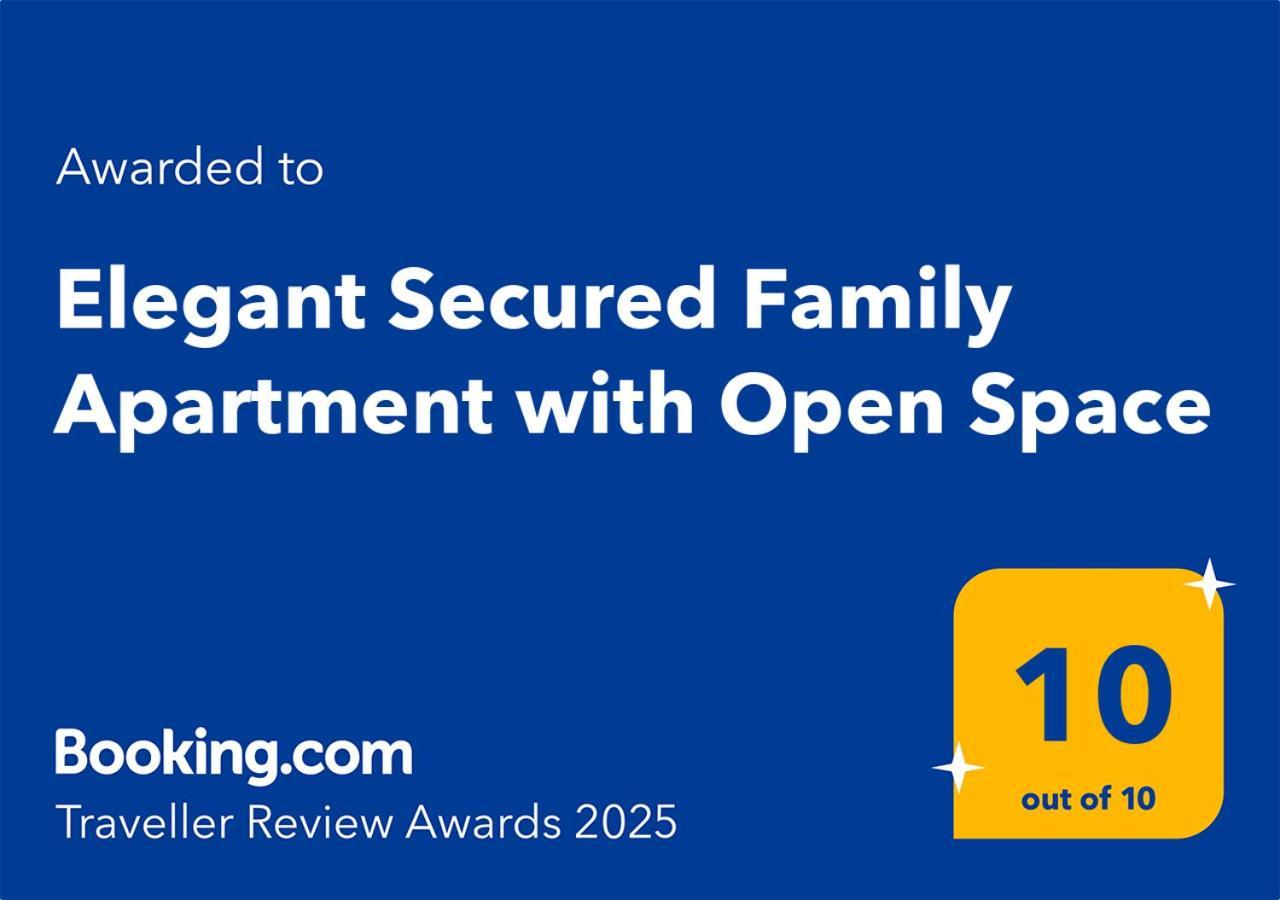 Elegant Secured Family Apartment With Open Space Dhaka Exterior foto